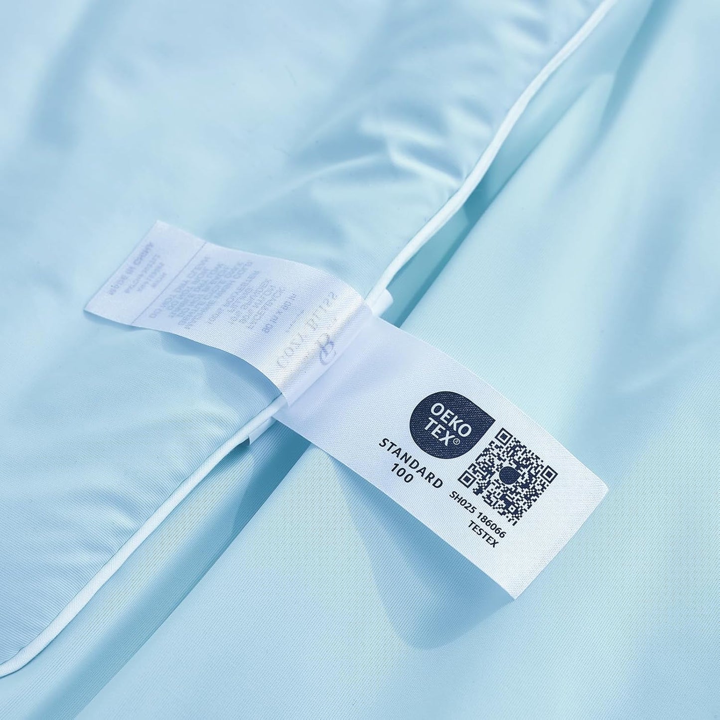 ThandaSleep™: Light, Cooling Comfort