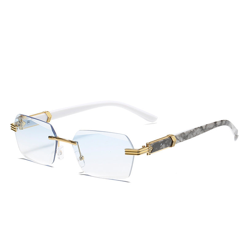 CarltonFrames™